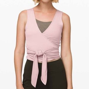 pink lululemon twist me up crop tank
